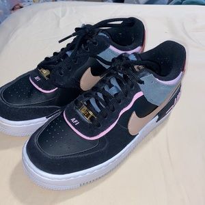 Nike Air force 1’s shadow